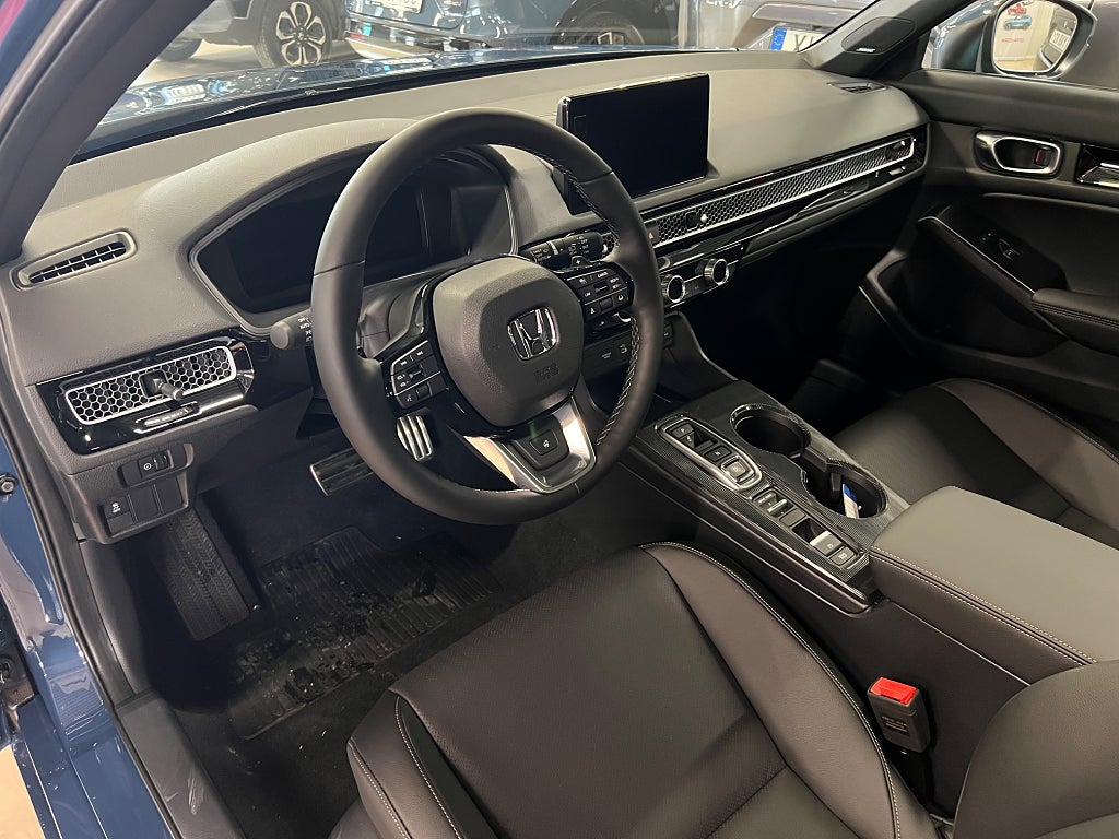 Honda Civic 2026 - miniatyr 3