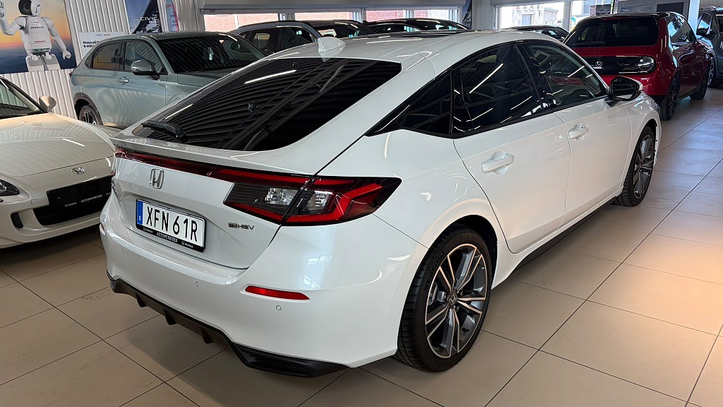 Honda Civic 2027 - miniatyr 3
