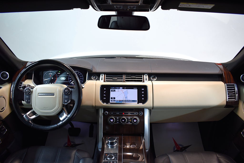 Land Rover Range Rover 2016 - miniatyr 11