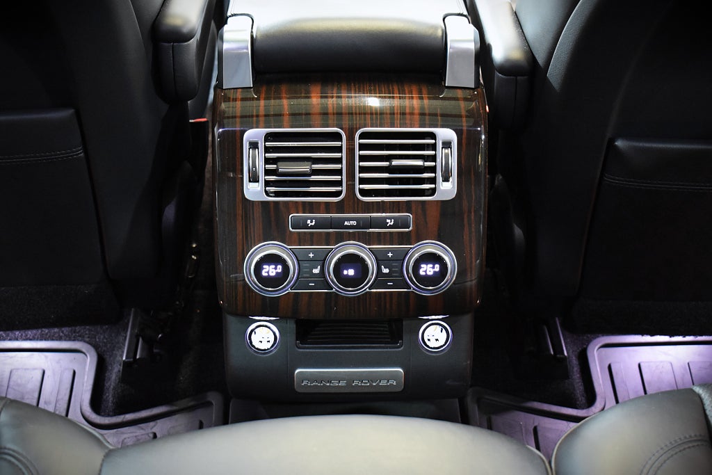 Land Rover Range Rover 2016 - miniatyr 24
