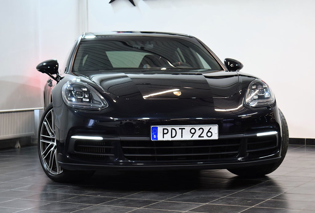 Porsche Panamera 2017 - miniatyr 2