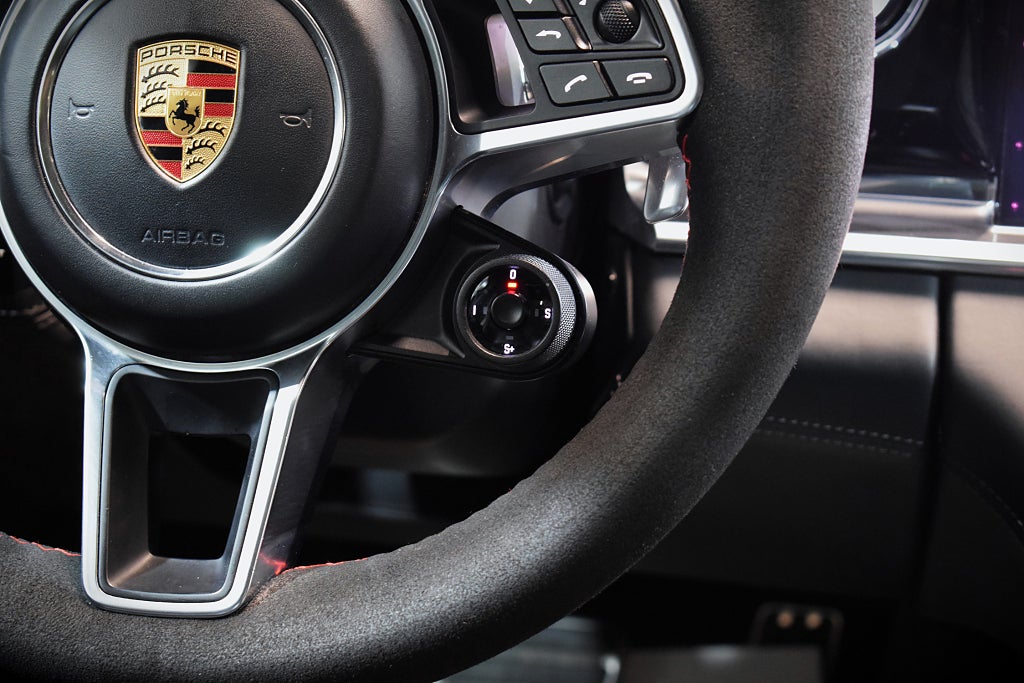 Porsche Panamera 2017 - miniatyr 21