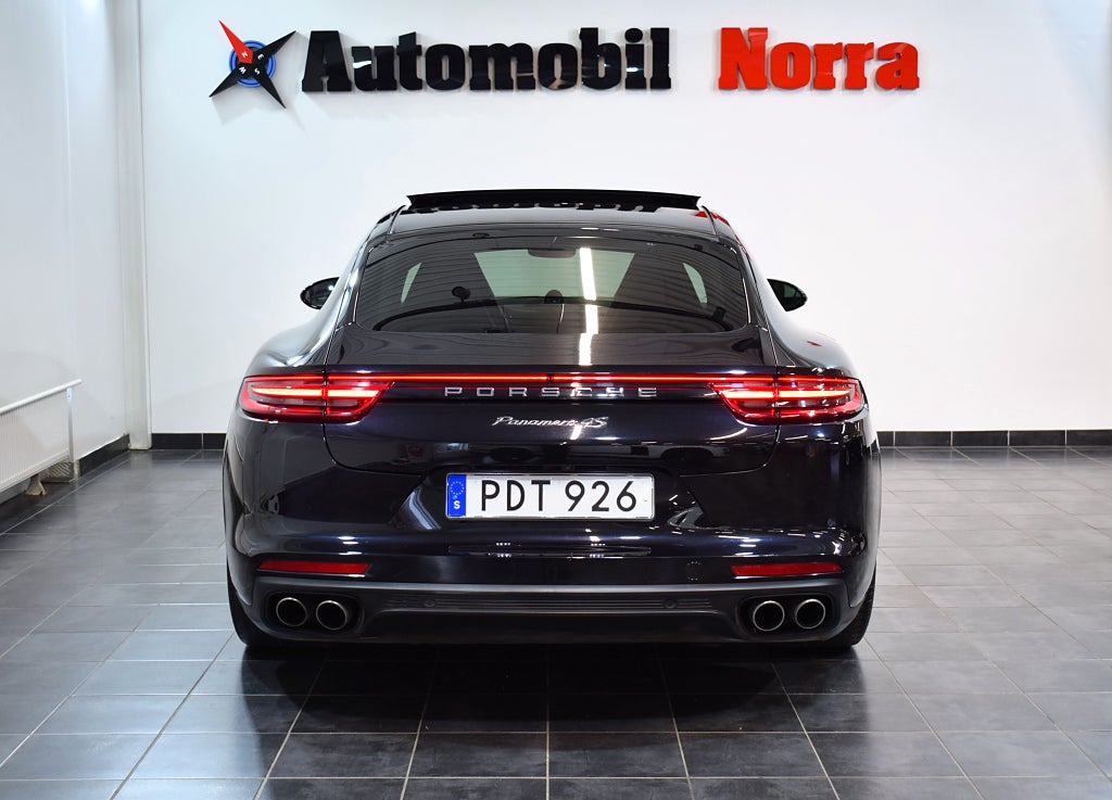 Porsche Panamera 2017 - miniatyr 4
