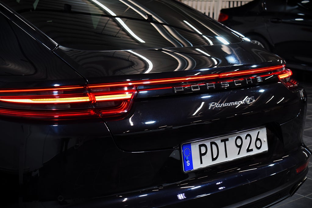 Porsche Panamera 2017 - miniatyr 5