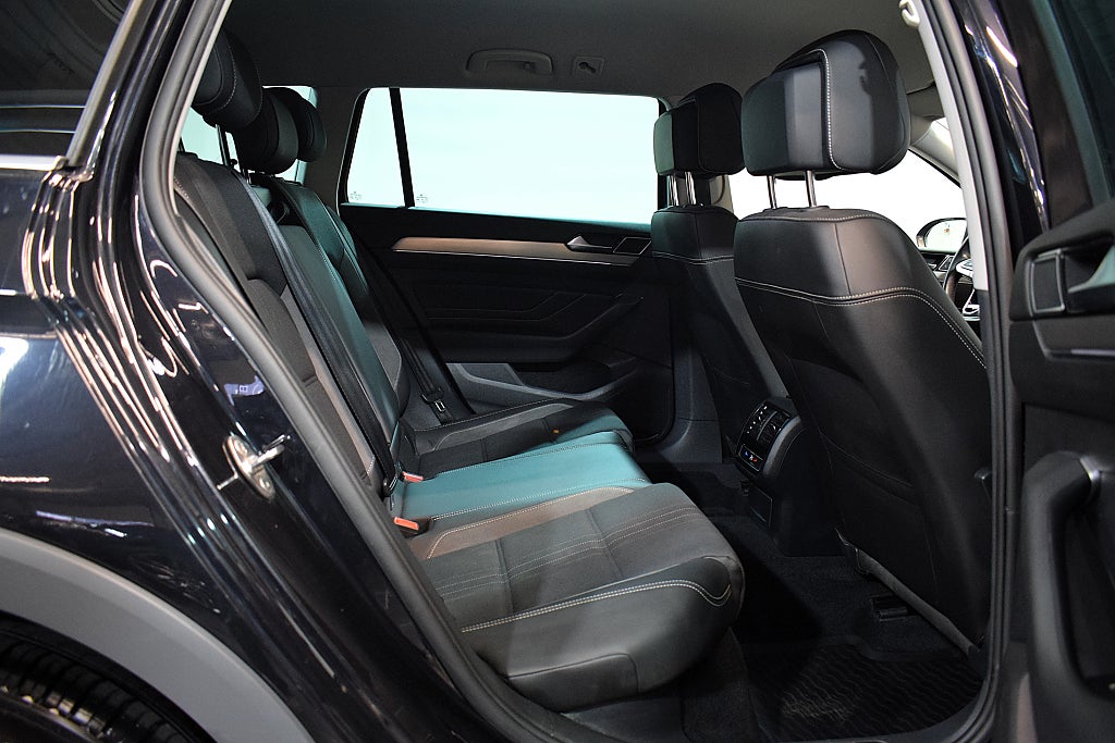Volkswagen Passat Alltrack 2022 - miniatyr 23
