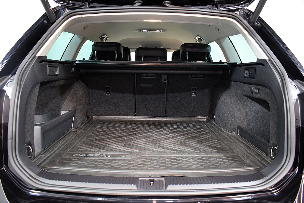 Volkswagen Passat Alltrack 2022 - miniatyr 25