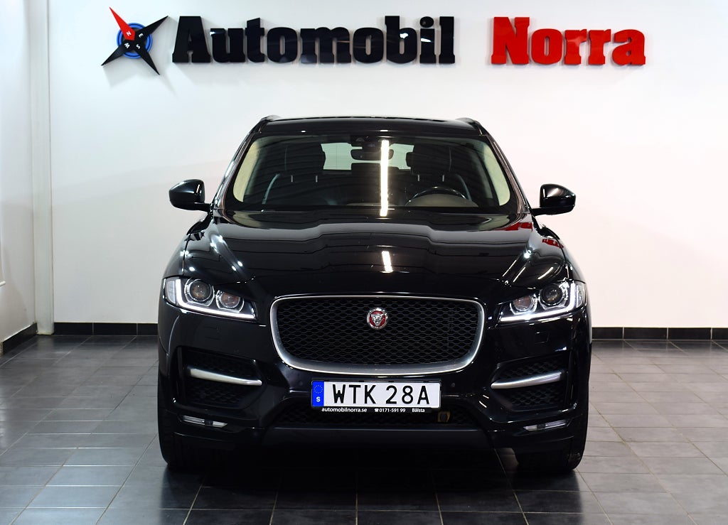 Jaguar F-Pace 2020 - miniatyr 3