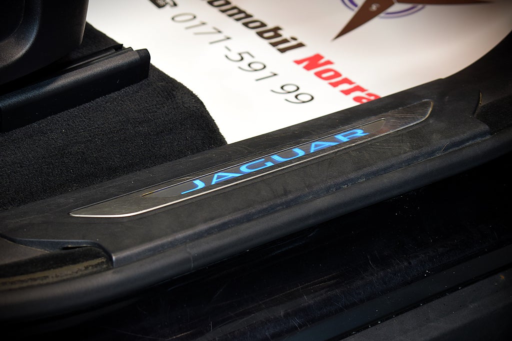 Jaguar F-Pace 2020 - miniatyr 26