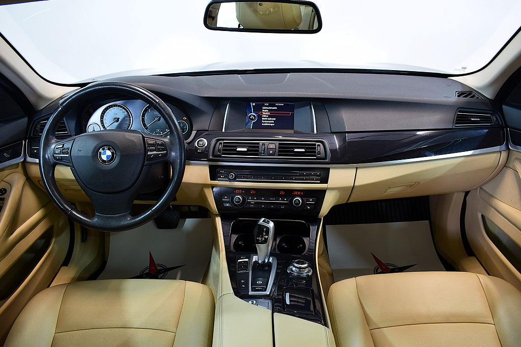 BMW 530 2014 - miniatyr 10