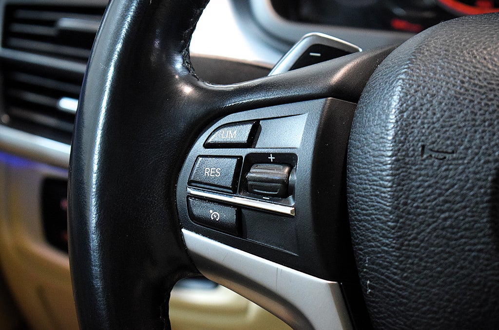 BMW X6 2016 - miniatyr 12