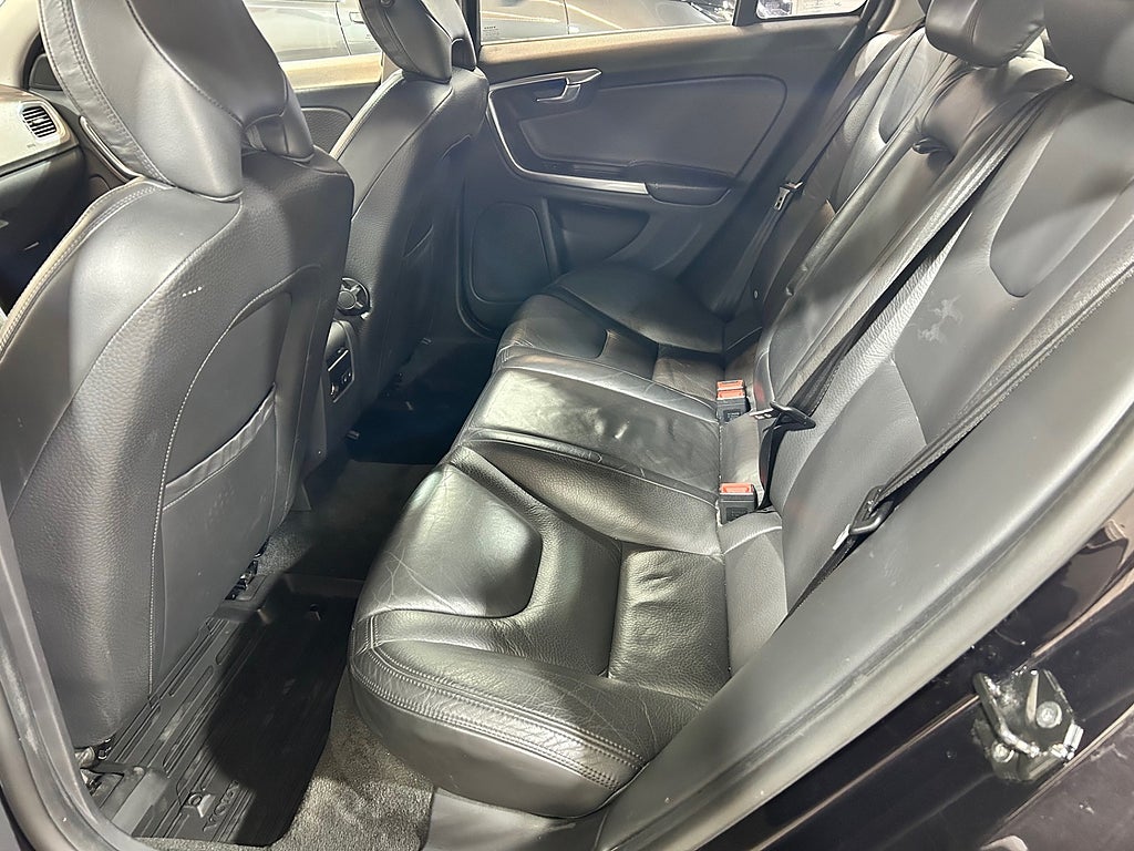 Volvo S60 2011 - miniatyr 11