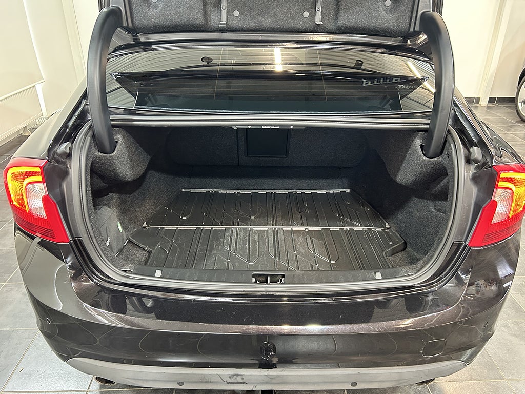 Volvo S60 2011 - miniatyr 8