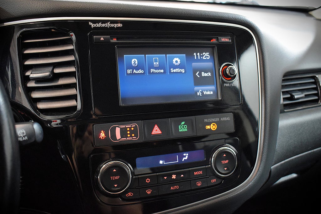 Mitsubishi Outlander 2016 - miniatyr 19
