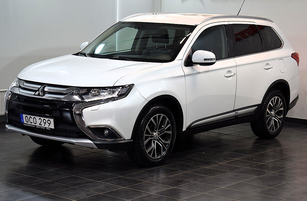 Mitsubishi Outlander 2016 - miniatyr 5