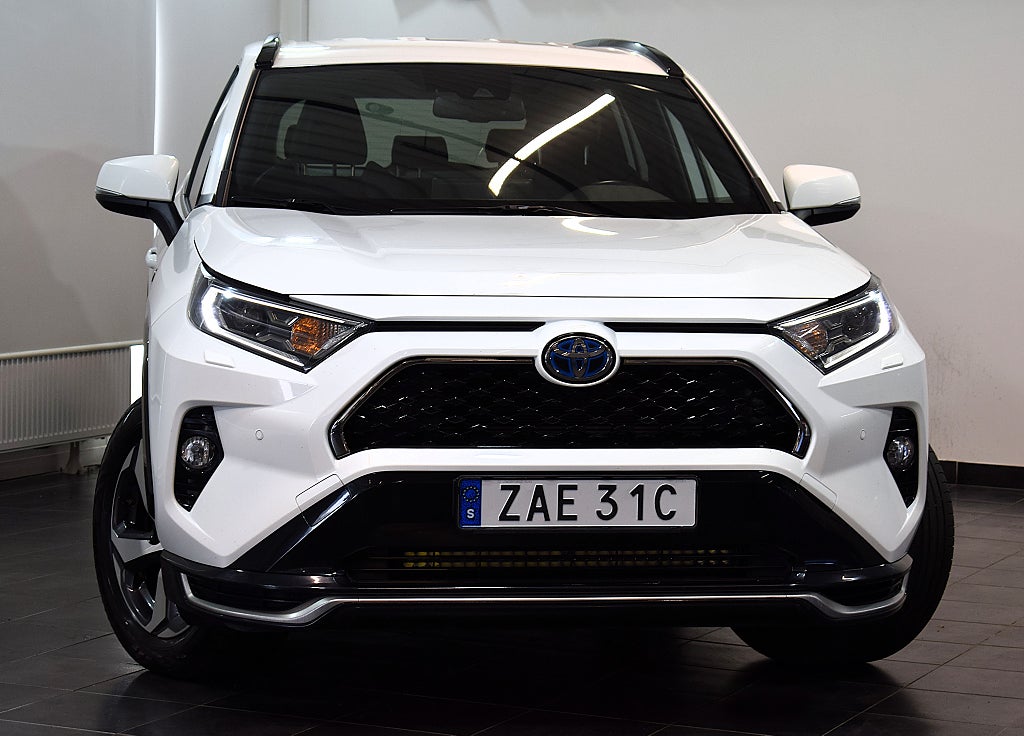 Toyota RAV4 2021 - miniatyr 2