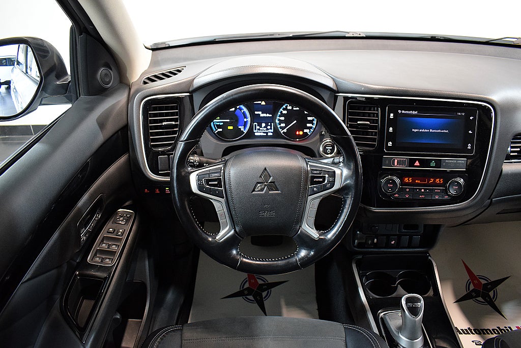 Mitsubishi Outlander 2019 - miniatyr 8