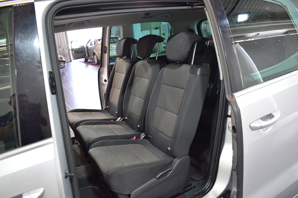 Volkswagen Sharan 2012 - miniatyr 11