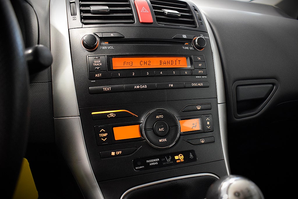Toyota Auris 2012 - miniatyr 14