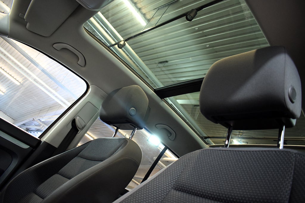 Volkswagen Touran 2014 - miniatyr 12