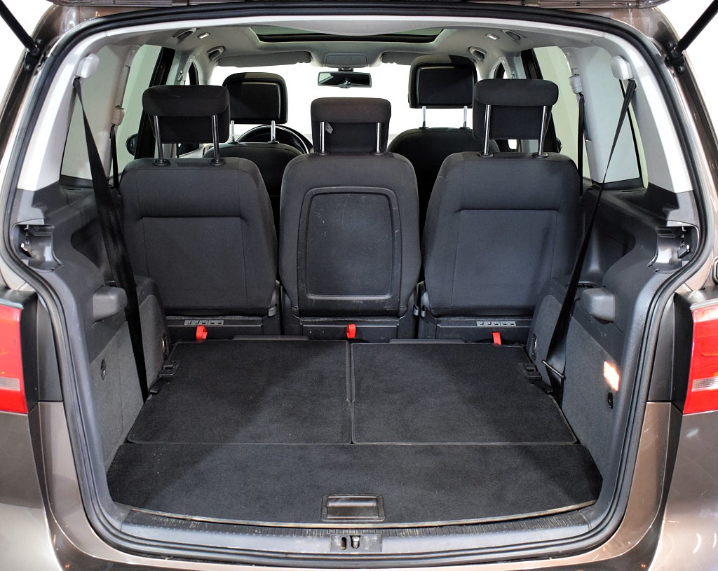 Volkswagen Touran 2014 - miniatyr 14