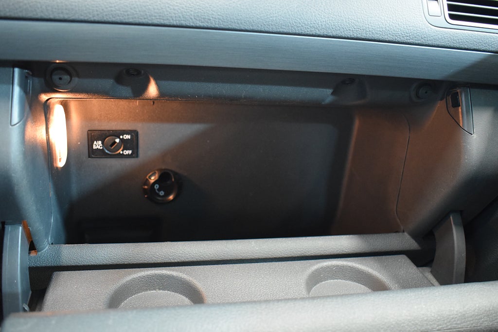 Volkswagen Touran 2014 - miniatyr 23