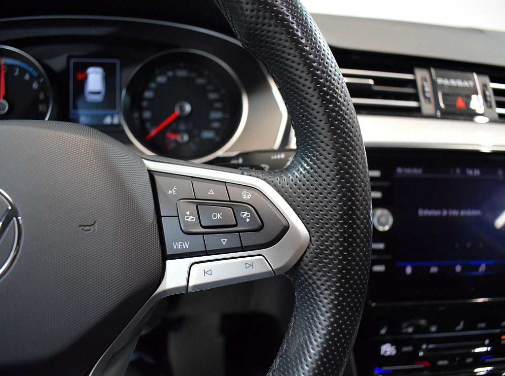 Volkswagen Passat 2022 - miniatyr 12