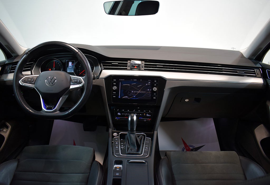 Volkswagen Passat 2022 - miniatyr 13