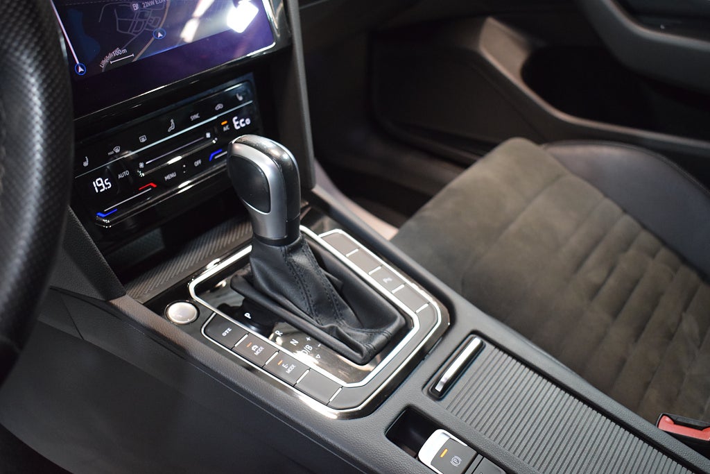 Volkswagen Passat 2022 - miniatyr 15