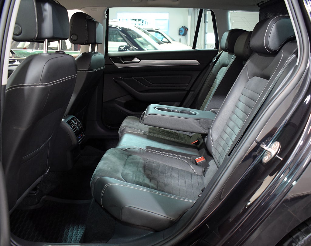 Volkswagen Passat 2022 - miniatyr 16
