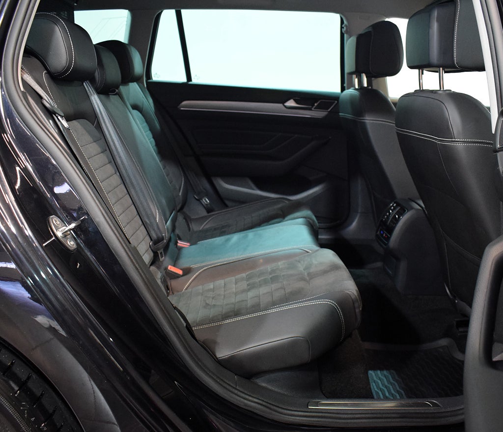 Volkswagen Passat 2022 - miniatyr 18