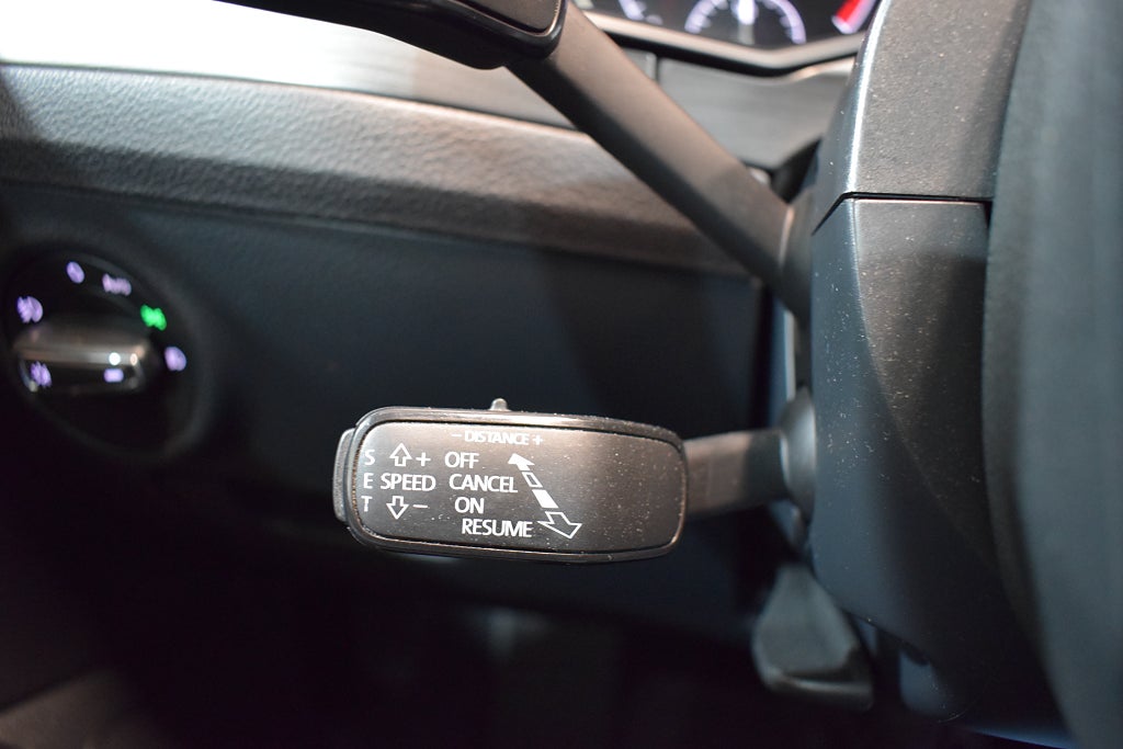 Skoda Superb 2016 - miniatyr 15