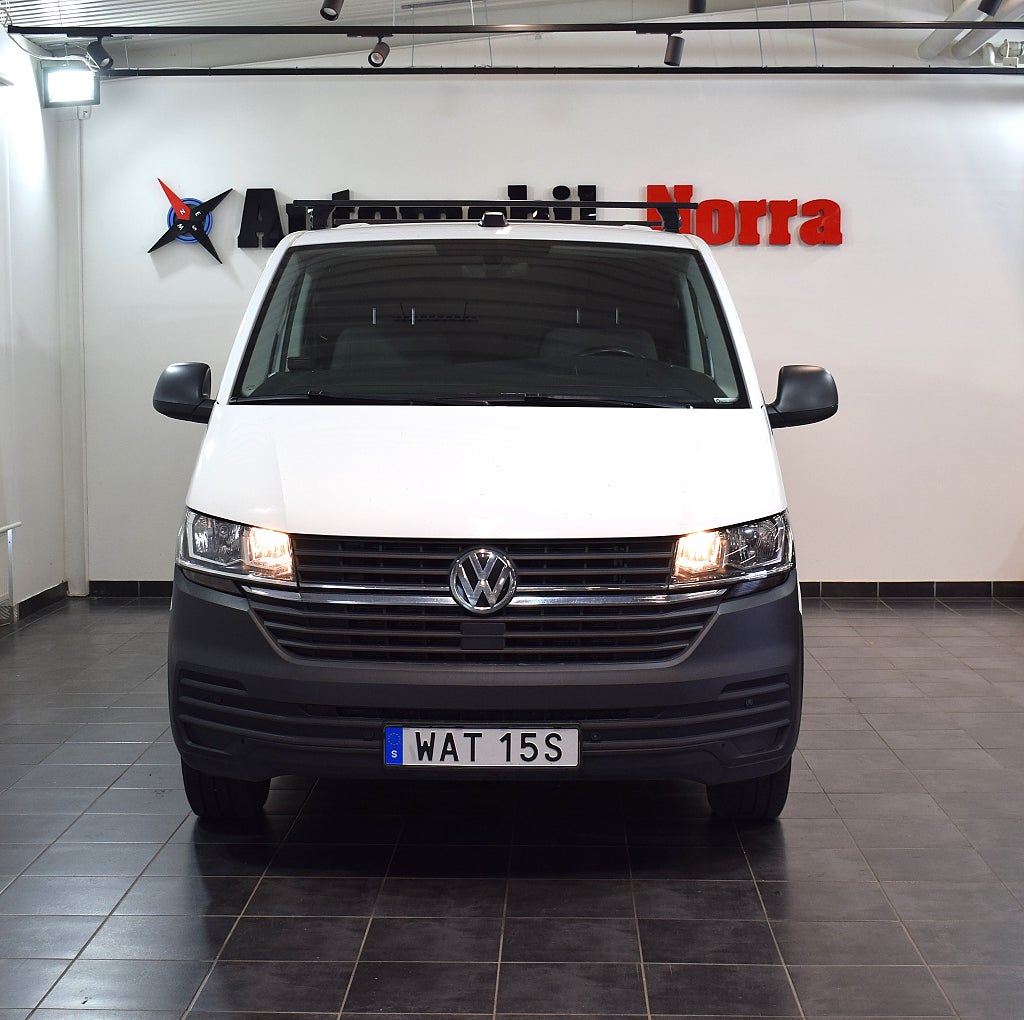Volkswagen Transporter 2023 - miniatyr 2