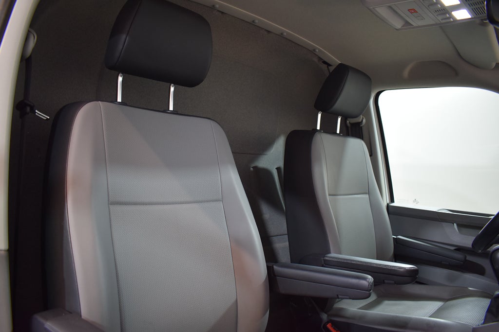 Volkswagen Transporter 2023 - miniatyr 9