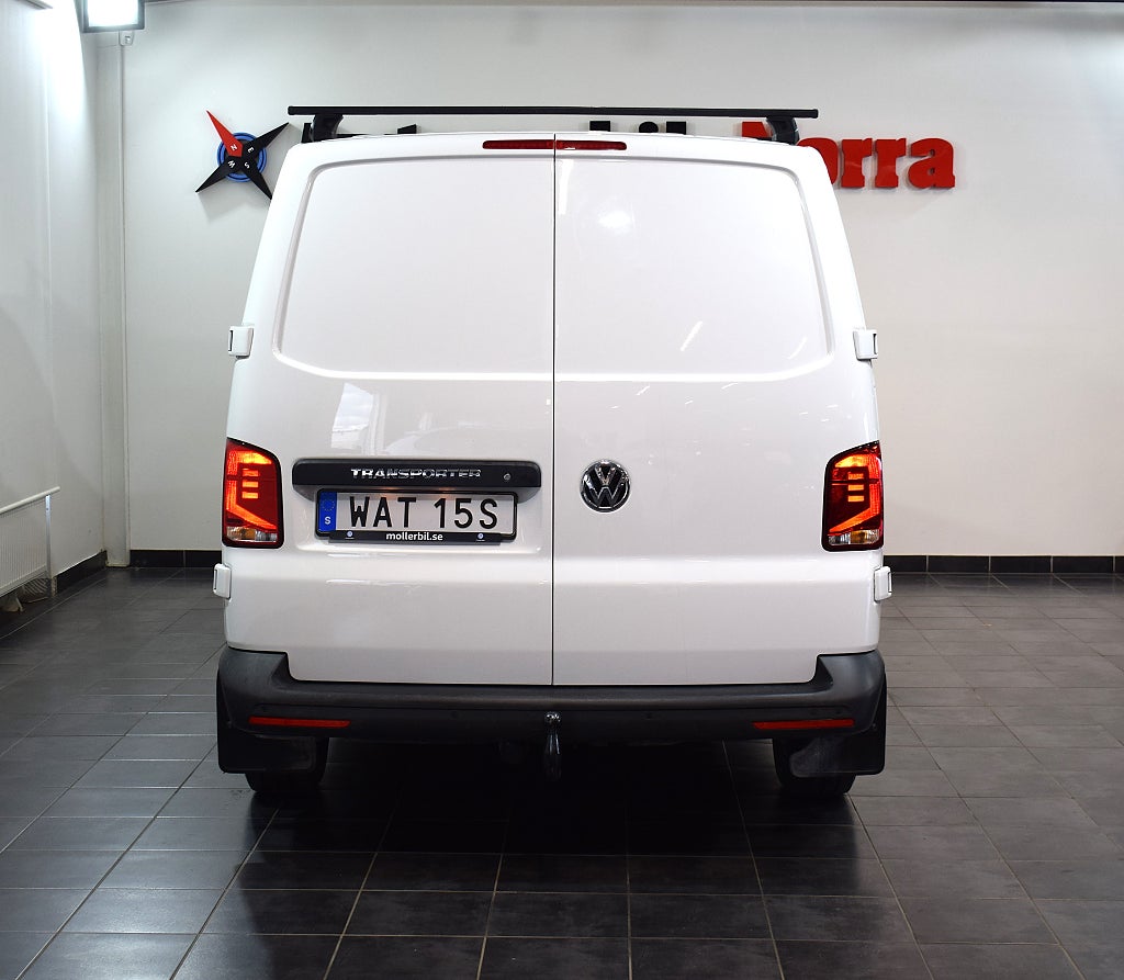 Volkswagen Transporter 2023 - miniatyr 3