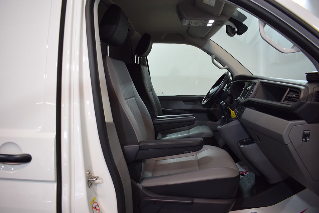Volkswagen Transporter 2023 - miniatyr 8