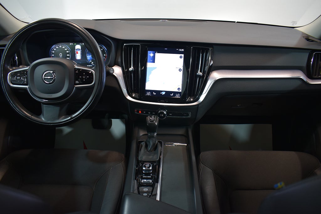 Volvo V60 2020 - miniatyr 12
