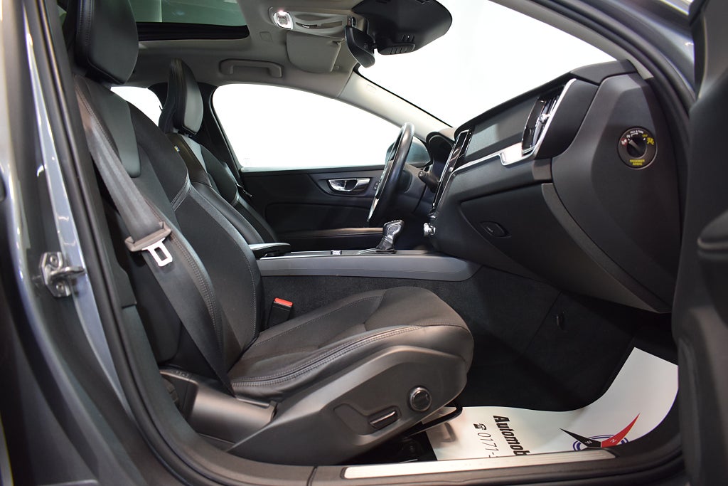 Volvo V60 2020 - miniatyr 7