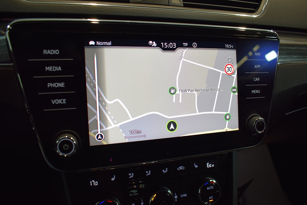 Skoda Superb 2023 - miniatyr 19