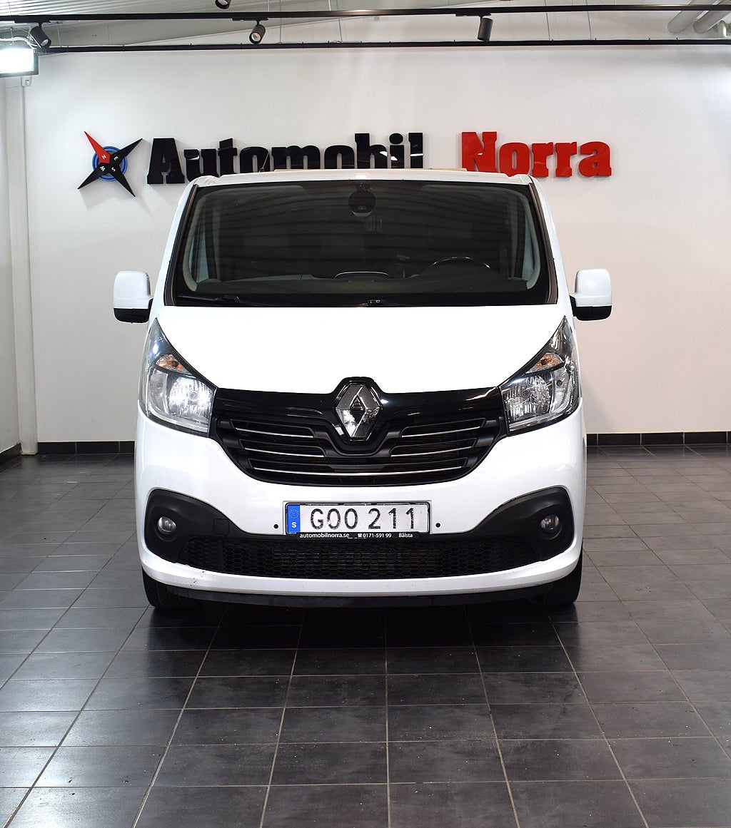 Renault trafic 2018 - miniatyr 2