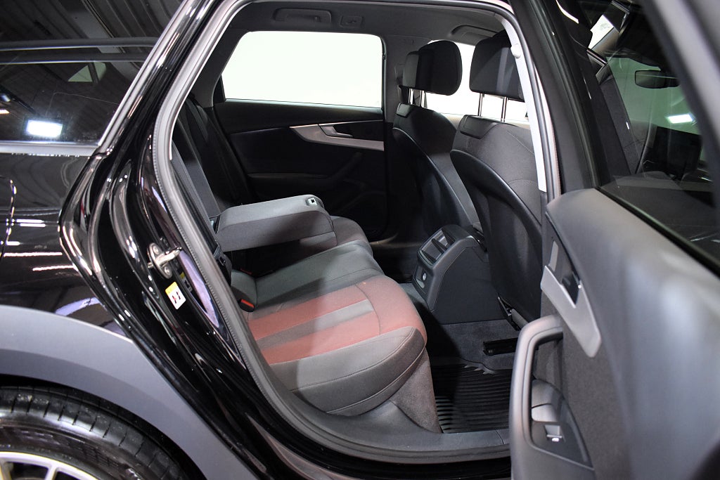Audi A4 2023 - miniatyr 14