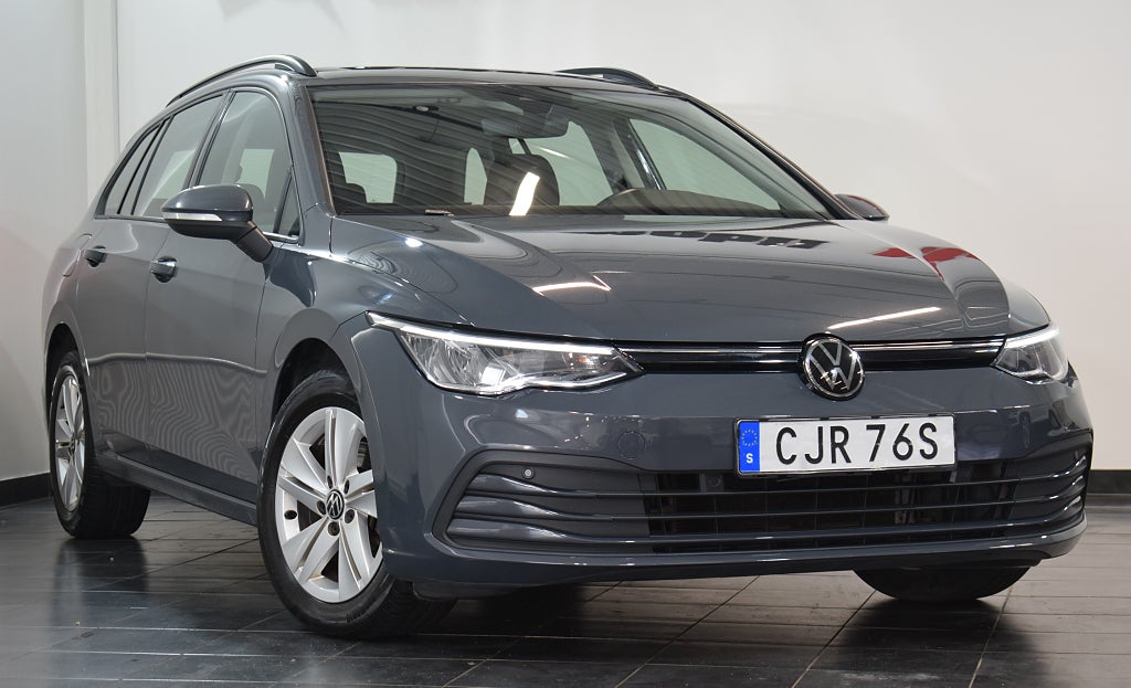 Volkswagen Golf 2023 - miniatyr 2