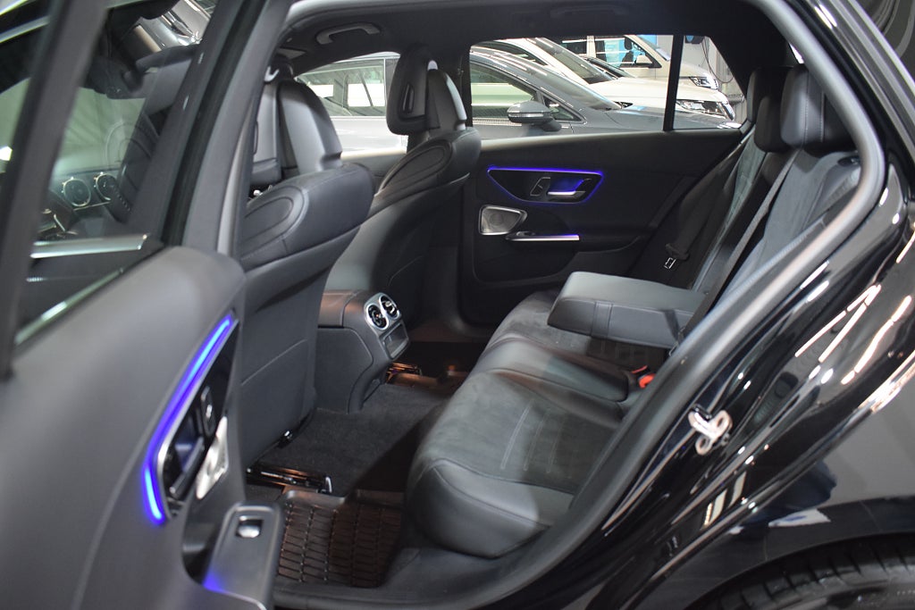Mercedes-Benz C 2024 - miniatyr 14