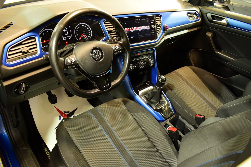 Volkswagen T-Roc 2019 - miniatyr 6