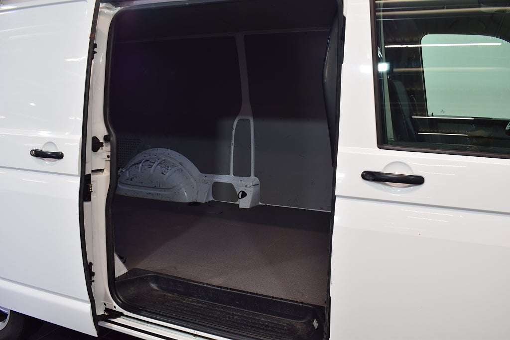Volkswagen Transporter 2017 - miniatyr 10