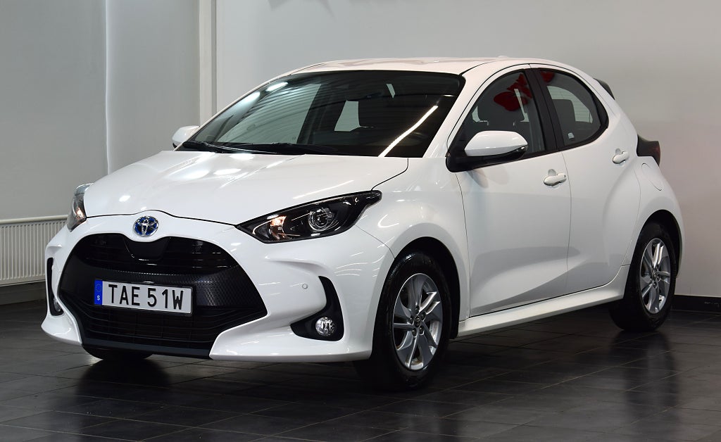 Toyota Yaris 2023 - miniatyr 4