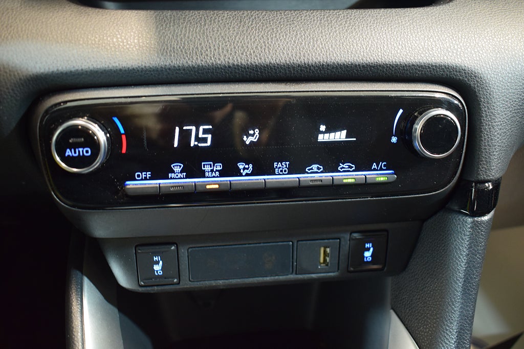 Toyota Yaris 2023 - miniatyr 10