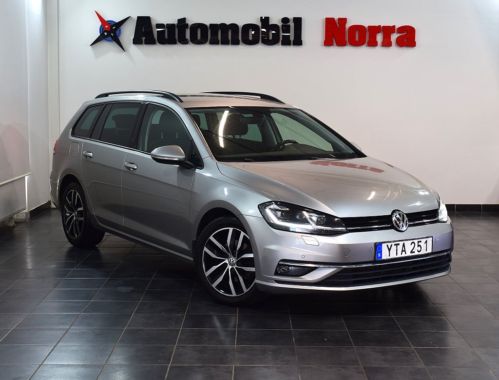 Volkswagen Golf I Sportscombi 1.0 TSI Adaptiv/M-värmare/PDC/Carplay