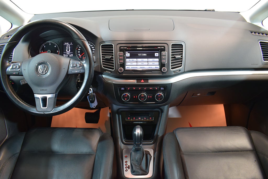 Volkswagen Sharan 2015 - miniatyr 16