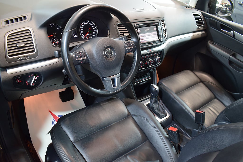 Volkswagen Sharan 2015 - miniatyr 6