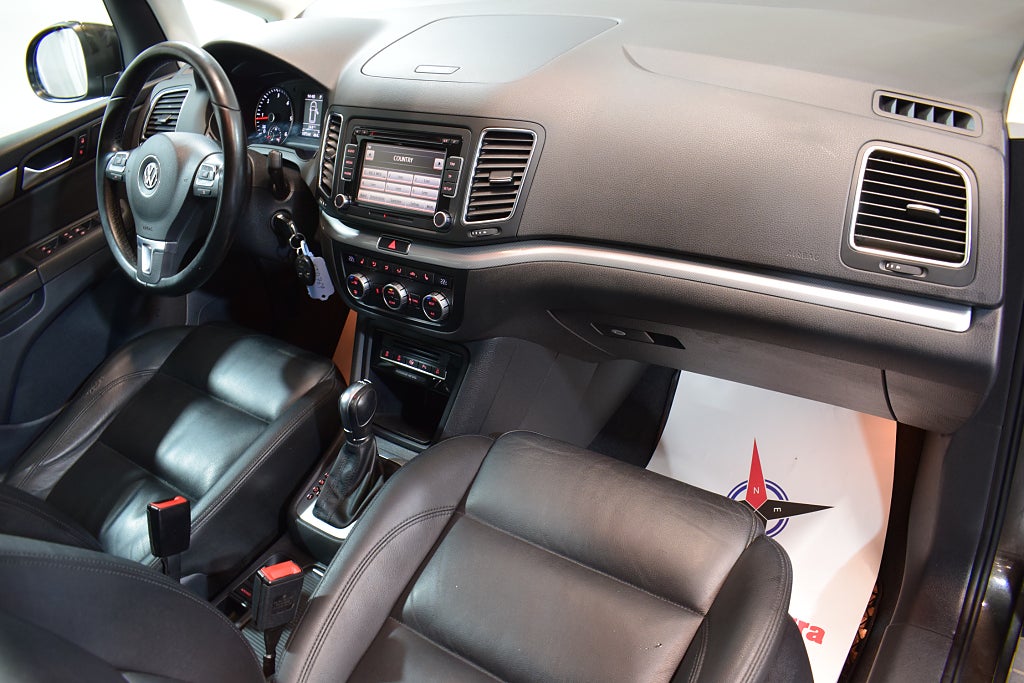 Volkswagen Sharan 2015 - miniatyr 8